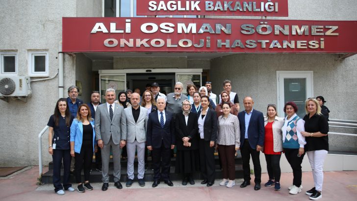 Başkan Bozbey’den Onkoloji Hastanesi’ne ziyaret